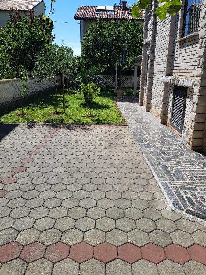 Hana Umag Exterior foto